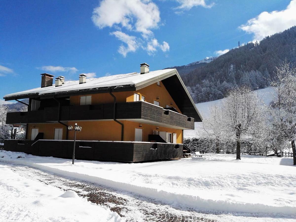 Chalet Dafne Hotel Aprica Exterior foto